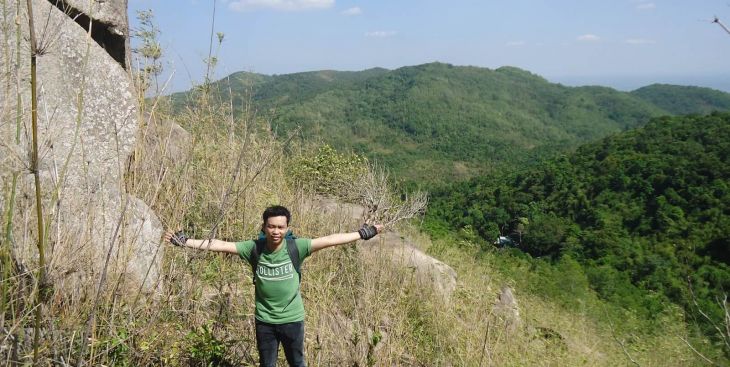 Leo núi Dinh vào cuối tuần