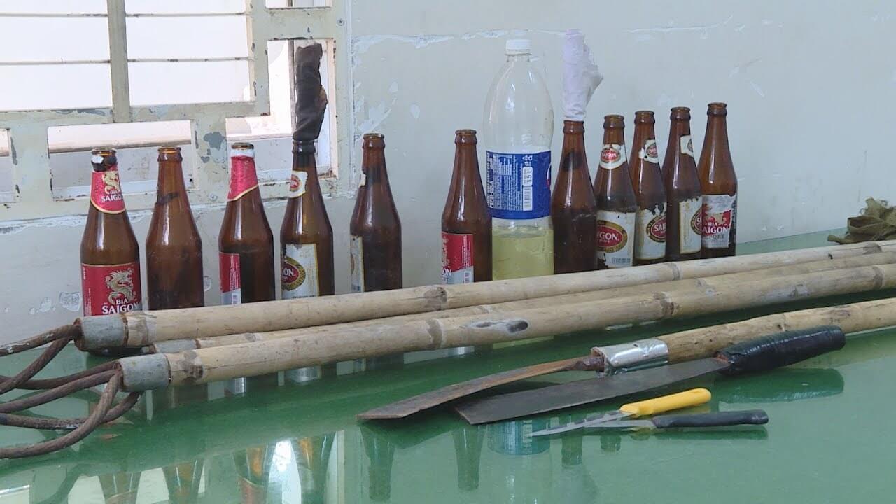 Ngăn chặn nhóm đối tượng chuẩn bị hung khí để đi “giải quyết” mâu thuẫn 2