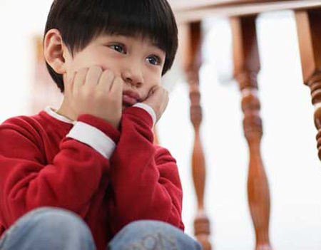 Lo lắng khiến trẻ nói mơ khi ngủ
