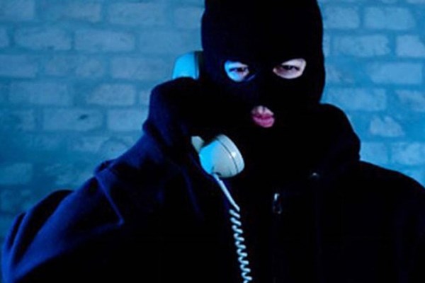 Giả danh công an lừa đảo qua điện thoại