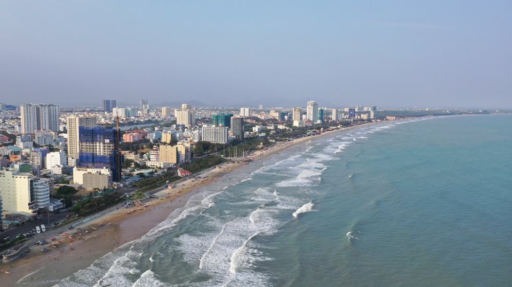 Phát triển kinh tế gắn liền với bảo vệ tài nguyên biển