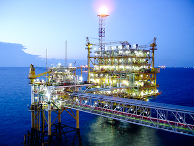 Vietsovpetro là doanh nghiệp thúc đẩy ngành dầu khí của tỉnh phát triển