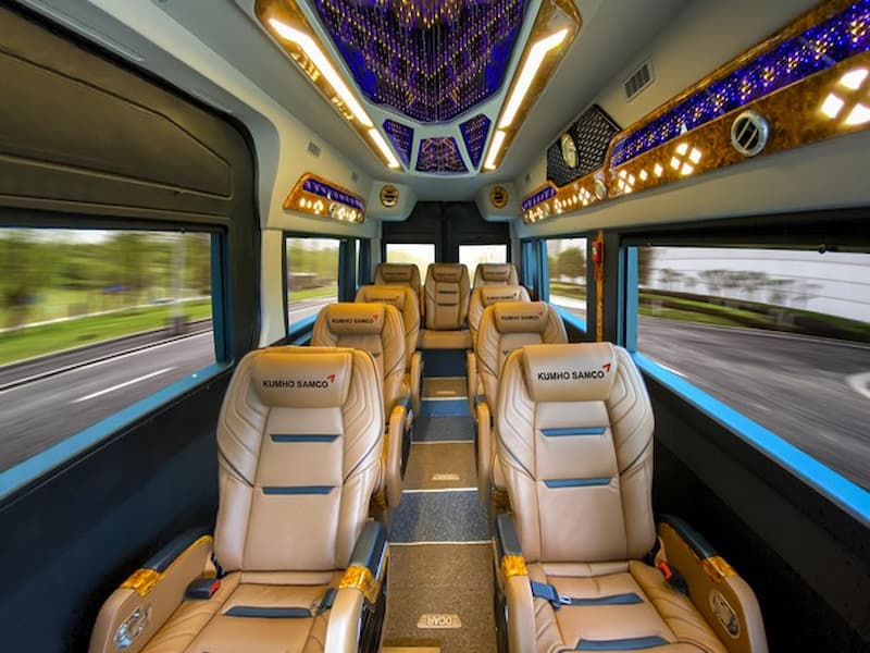 Hệ thống xe đời mới, sang trọng, hiện đại