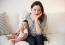 Mất ngủ sau sinh - Nguyên nhân và cách khắc phục