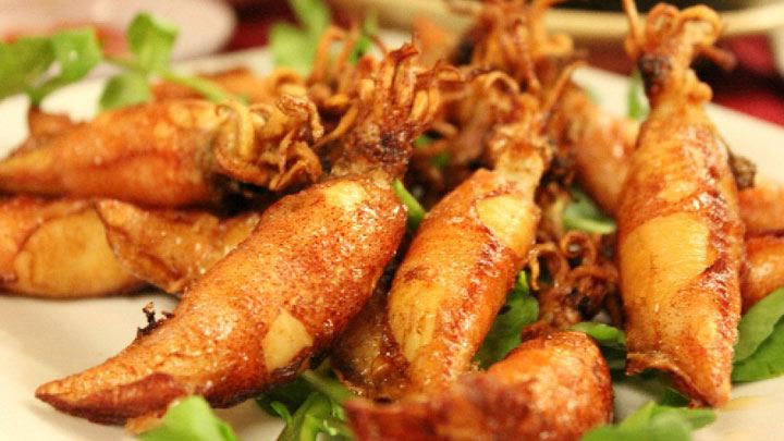 Mực chiên nước mắm đậm đà, đưa cơm