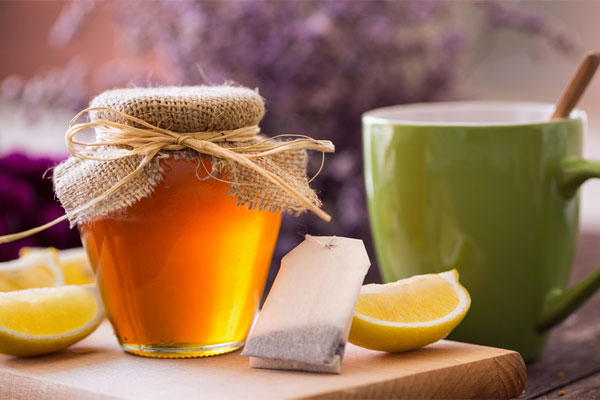 Uống mật ong chanh giảm cân