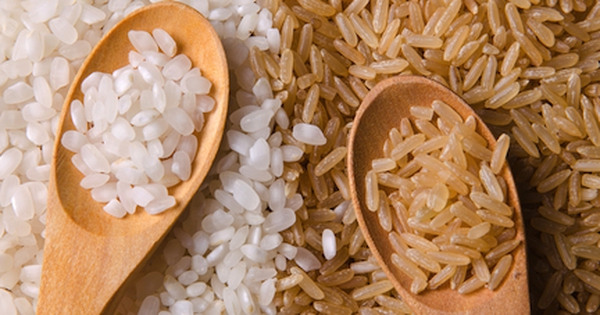 Có thể sử dụng gạo lứt thay gạo trắng