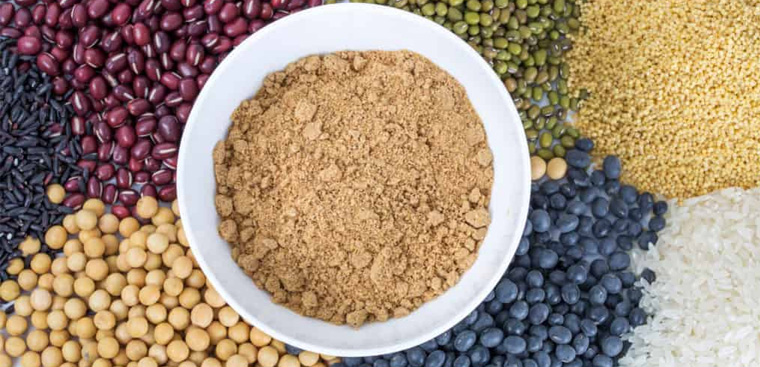 Rang và xay nhỏ các hạt ngũ cốc