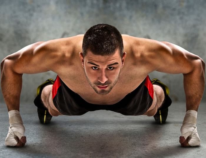 Áp dụng một chế độ ăn uống, tập luyện khoa học