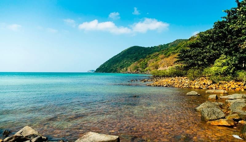 Bãi biển Ông Đụng